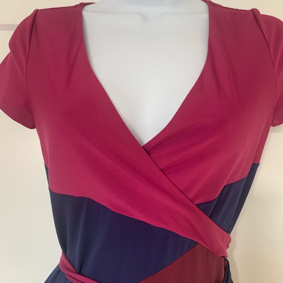 BCBG color block wrap-style dress - Picture 2 of 3